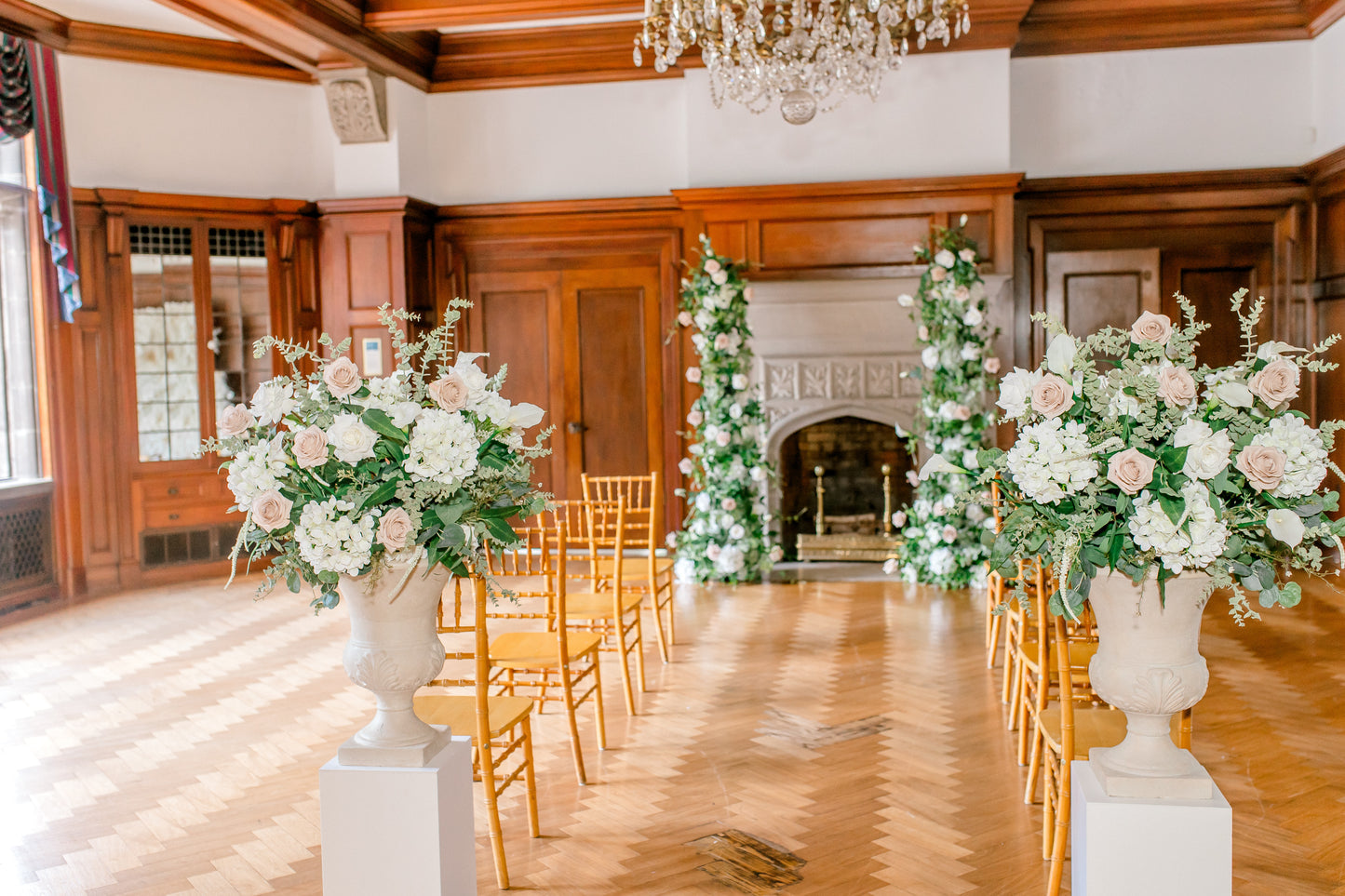 The Margaret Floral Pillars