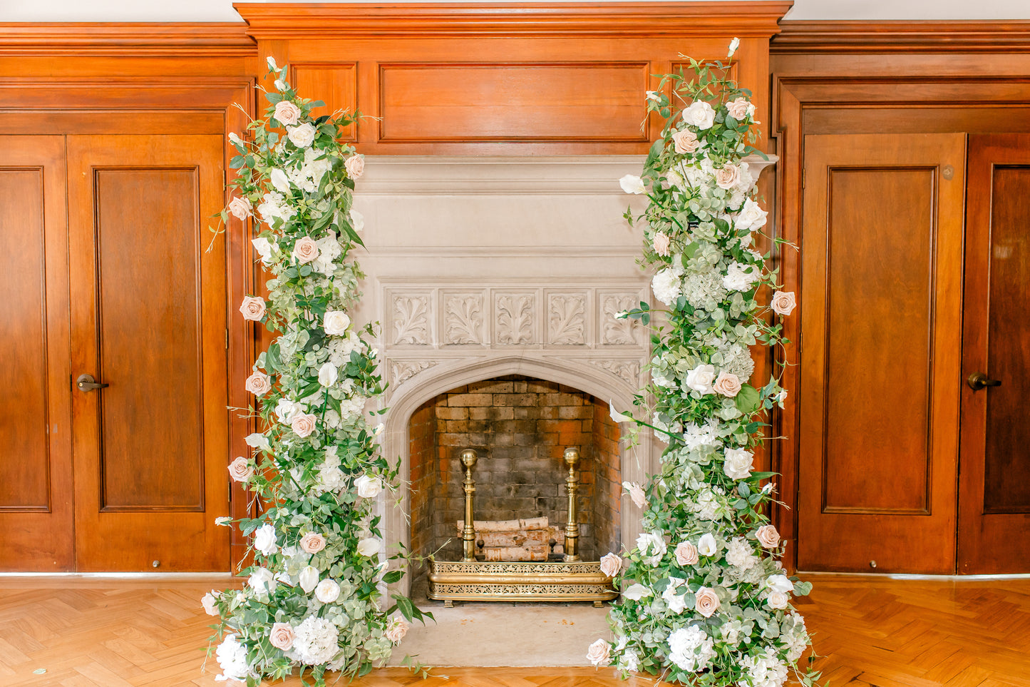 The Margaret Floral Pillars